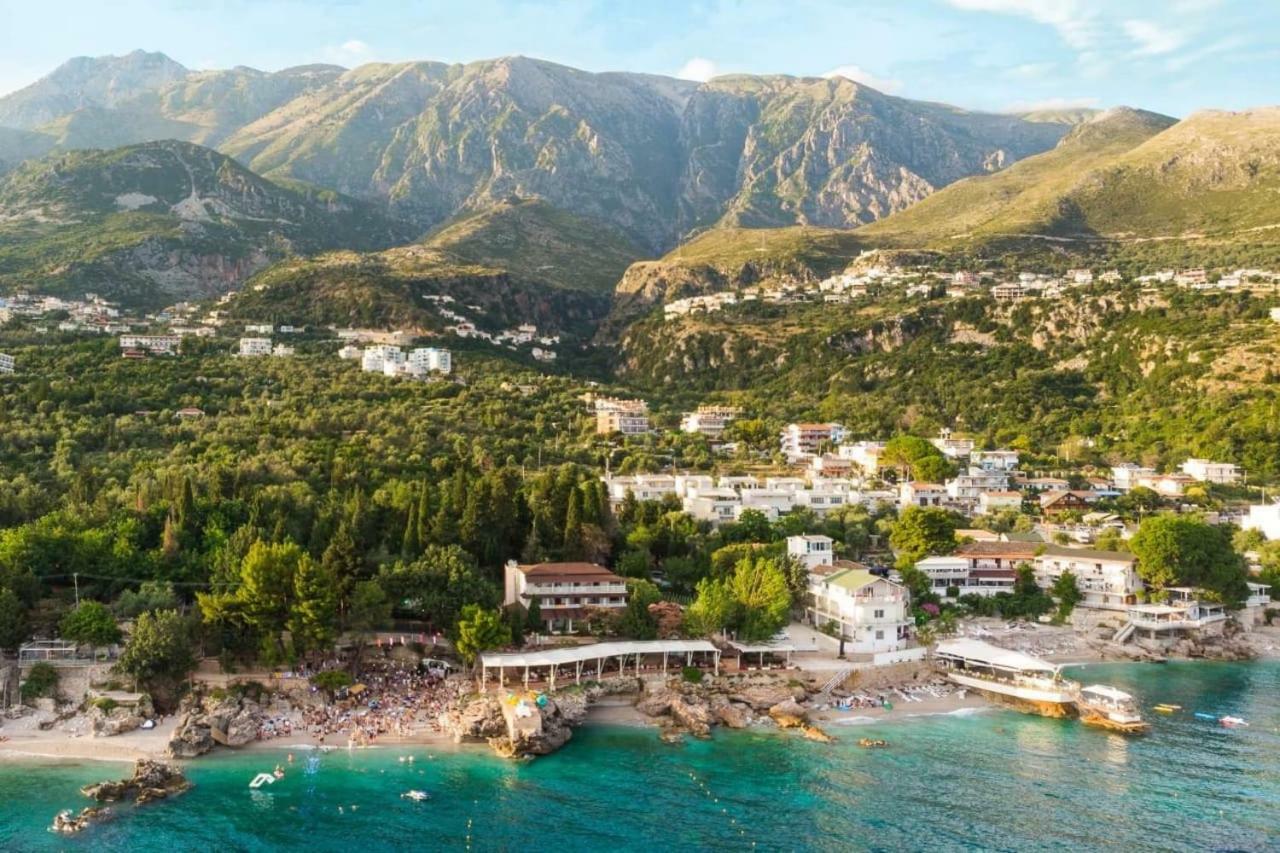 Queen Vasilika Hotel Dhermi Luaran gambar