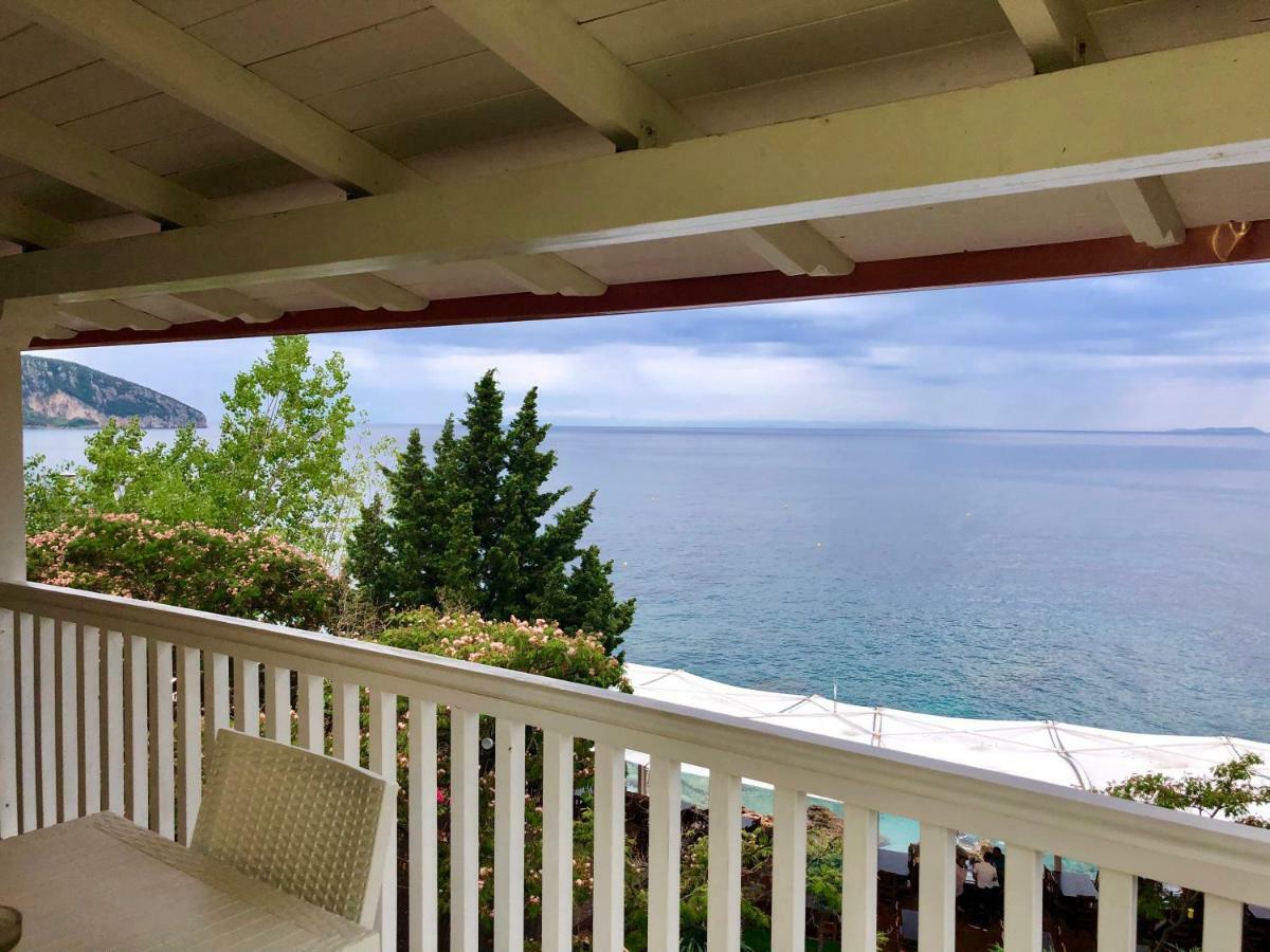Queen Vasilika Hotel Dhermi Luaran gambar